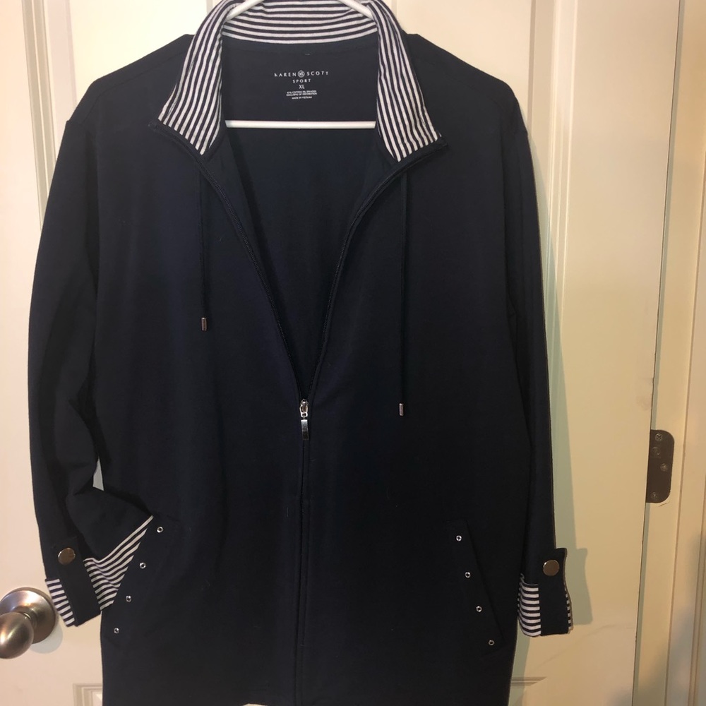 Lightweight jacket